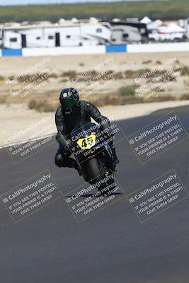 media/Sep-07-2025-CRA (Sun) [[6d6582c22b]]/Race 8/